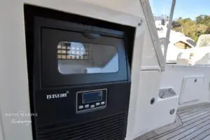 1998 Riviera 43 Flybridge