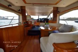 2009 Sunseeker Manhattan 52