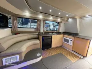 2001 BAYLINER 34 FLYBRIDGE