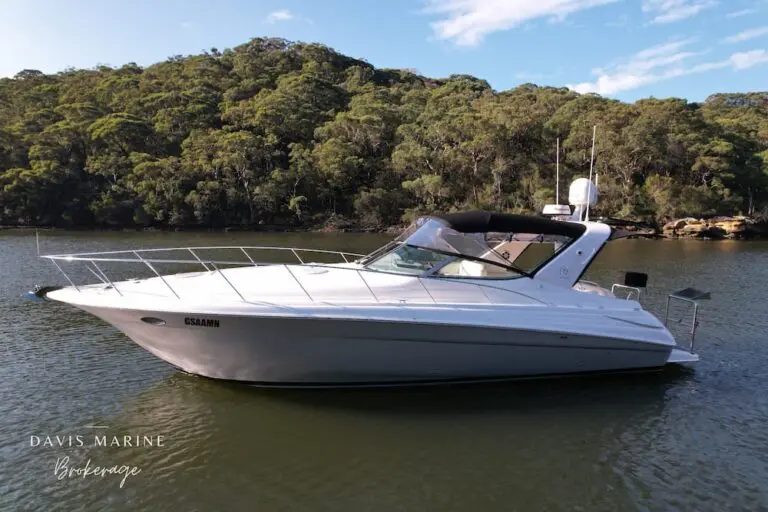 2004 Riviera M370 sold by Davis Marine Brokerage