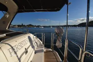 2005 Riviera M370