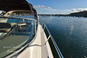 2005 Riviera M370
