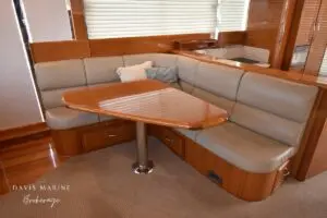 2006 Maritimo M60