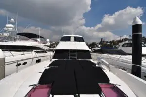 2006 Maritimo M60