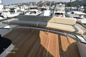 2006 Maritimo M60