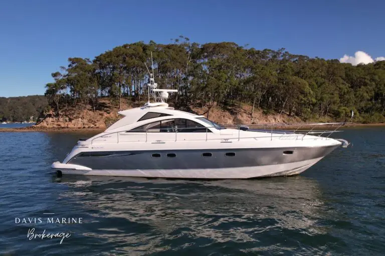 2007 Fairline Targa 47 sold by Davis Marine Brokerage