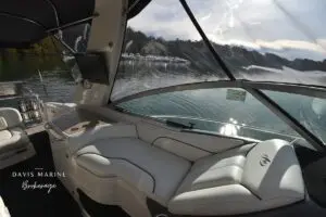 2007 Monterey 330 Sports Yacht