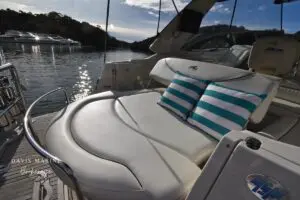 2007 Monterey 330 Sports Yacht