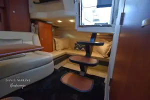 2007 Monterey 330 Sports Yacht