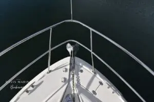 2007 Monterey 330 Sports Yacht