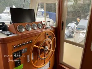 2007 Mainship 40 Trawler
