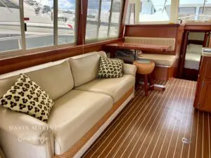 2007 Mainship 40 Trawler