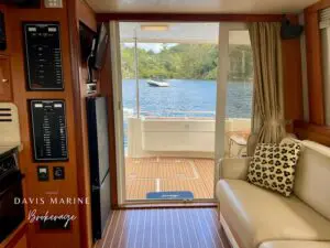 2007 Mainship 40 Trawler