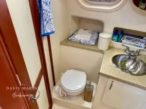 2007 Mainship 40 Trawler