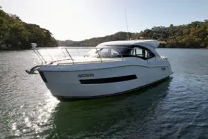 2015 Carver C37 Coupe