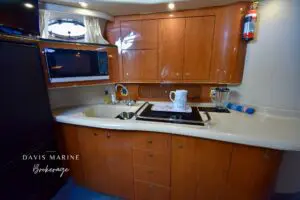 New 1999 Sea Ray 40 Sundancer 16