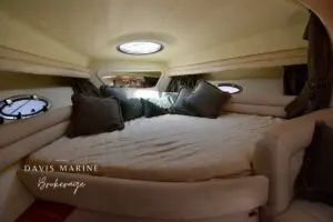 2001 Mustang 3800 Sportscruiser 9