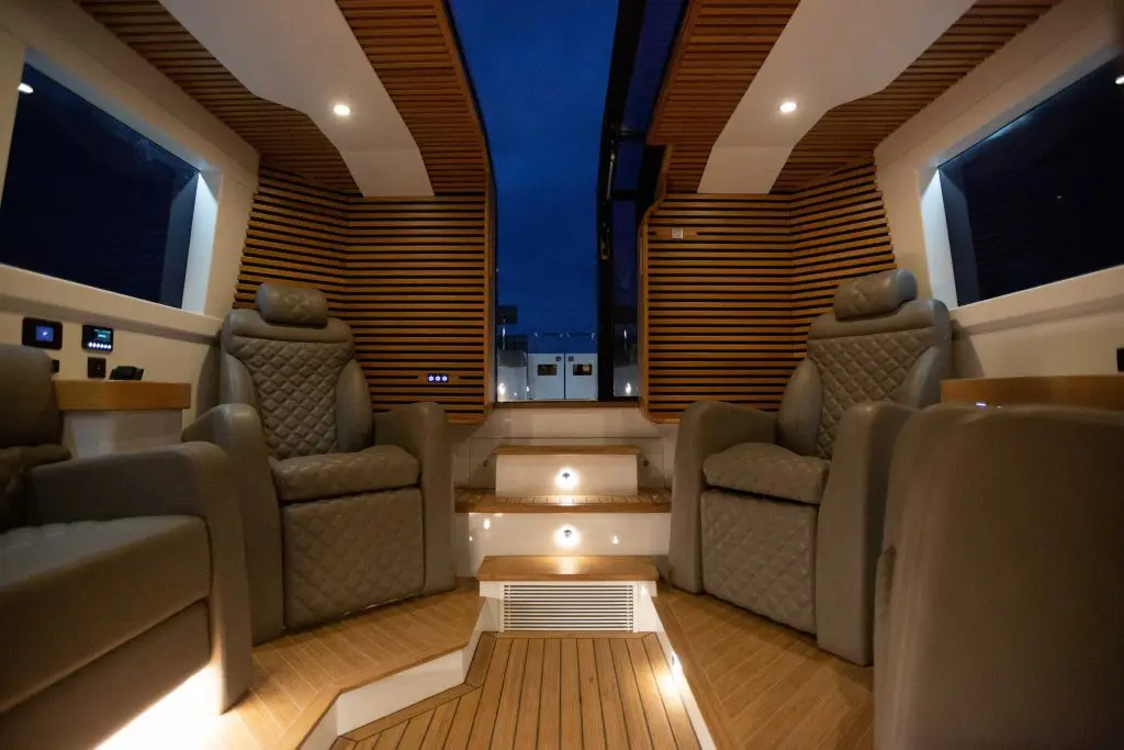 Cockwells Delivers Four Tenders for Spain's Largest Superyacht 3