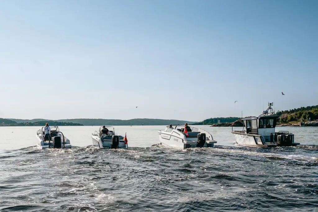 Electric Motor Boats - Future or Fantasy - Pros and Cons