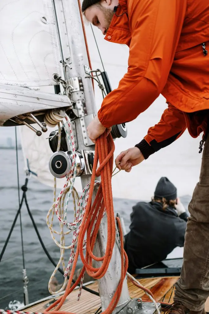 Motor Yacht vs. Sailboat Sailing