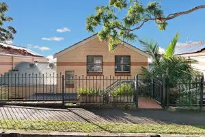 12m Marina Berth 77/8 Water Street For Sale 11