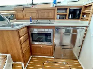 2009 Back Cove 37 21
