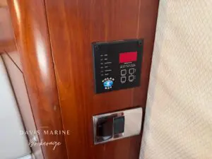 2005 Chris-Craft Roamer 40 for sale - photo 41