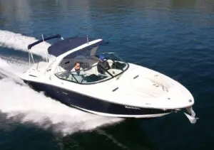 2006 Sea Ray 270 SLX bowrider on Sydney Harbour