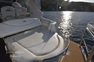 2007 Monterey 330 Sport Yacht (sold) - photo 9