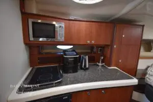 2007 Monterey 330 Sport Yacht (sold) - photo 21