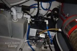 2007 Monterey 330 Sport Yacht (sold) - photo 30