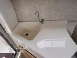 Sink in the Arvor 675 Sportsfish cabin