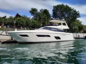 2015 Ferretti 550 flybridge motor yacht underway