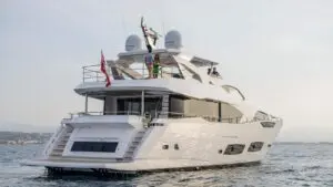 2017 Sunseeker 95 Yacht for sale - photo 7