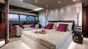 2017 Sunseeker 95 Yacht for sale - photo 15