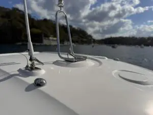 Foredeck with electric anchor winch and stainless steel anchor on the Mar.Co 35 R-Evolution