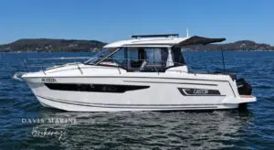 2020 Jeanneau Merry Fisher 895 running, side profile