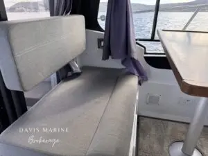 2020 Jeanneau Merry Fisher 895 saloon seat and side window