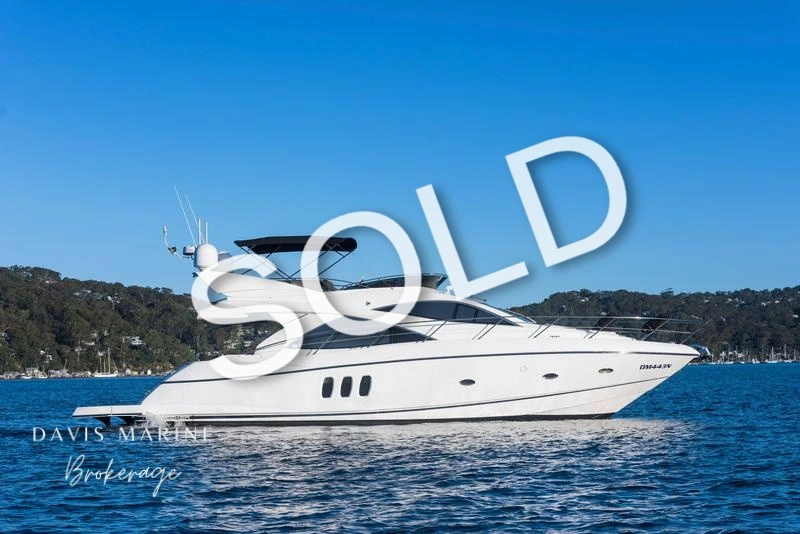 Sunseeker Manhattan 50 - Exterior