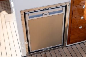 2013 Cockwells 9.5M Grace Boat For Sale Sydney Davis Marine Brokerage 18