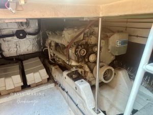 1990 Ranger 35 Aft Cabin Boats For Sale in Sydney 20