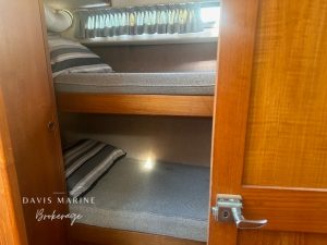 1990 Ranger 35 Aft Cabin Boats For Sale in Sydney 28