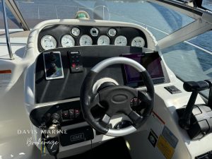 2005 Larson Cabrio 330 Boats For Sale Sydney Australia 9