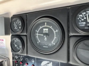 1997 Caribbean 35 Flybridge 13