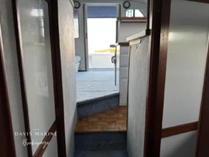 1997 Caribbean 35 Flybridge 14