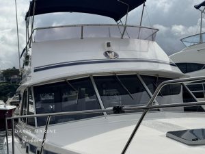 1997 Caribbean 35 Flybridge 3
