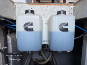 1997 Caribbean 35 Flybridge 41