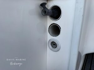 1997 Caribbean 35 Flybridge 45