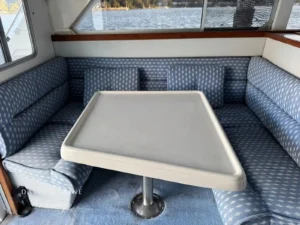 1997 Caribbean 35 Flybridge 9
