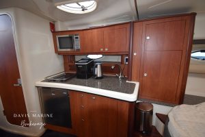 2007 Monterey 330 Sports Yacht For Sale Sydney 18